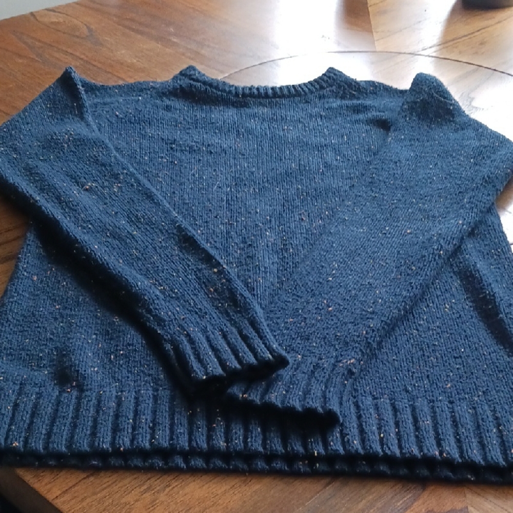 Men's Classic Navy Crewneck Sweater